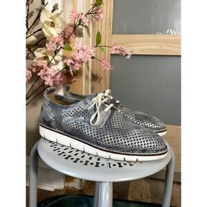 Trask Lena Perforated Suede Oxfords Womens 8.5 Metallic Silver Camo Comfort Shoe